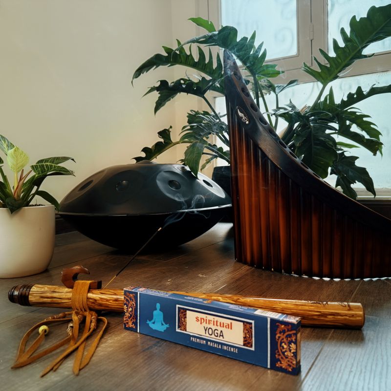 عود یوگا اسپرچوال: سفری به آرامش درونی
