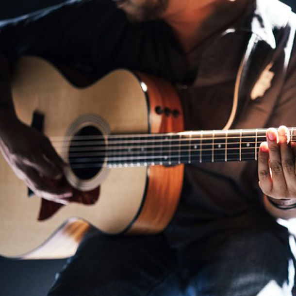 آموزش گیتار