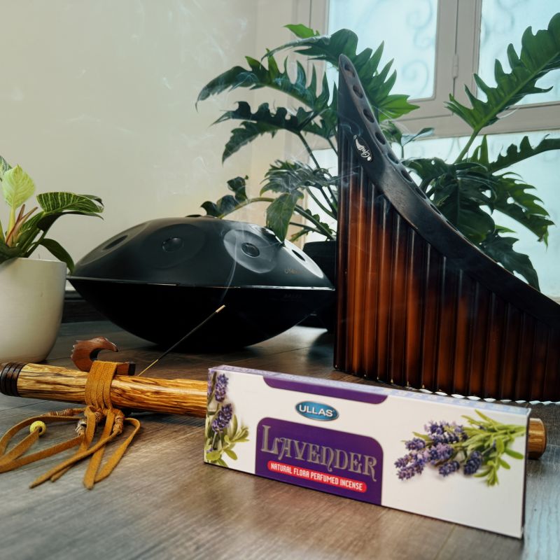 عود لوندر اولاس: آرامش بخش و تسکین دهنده