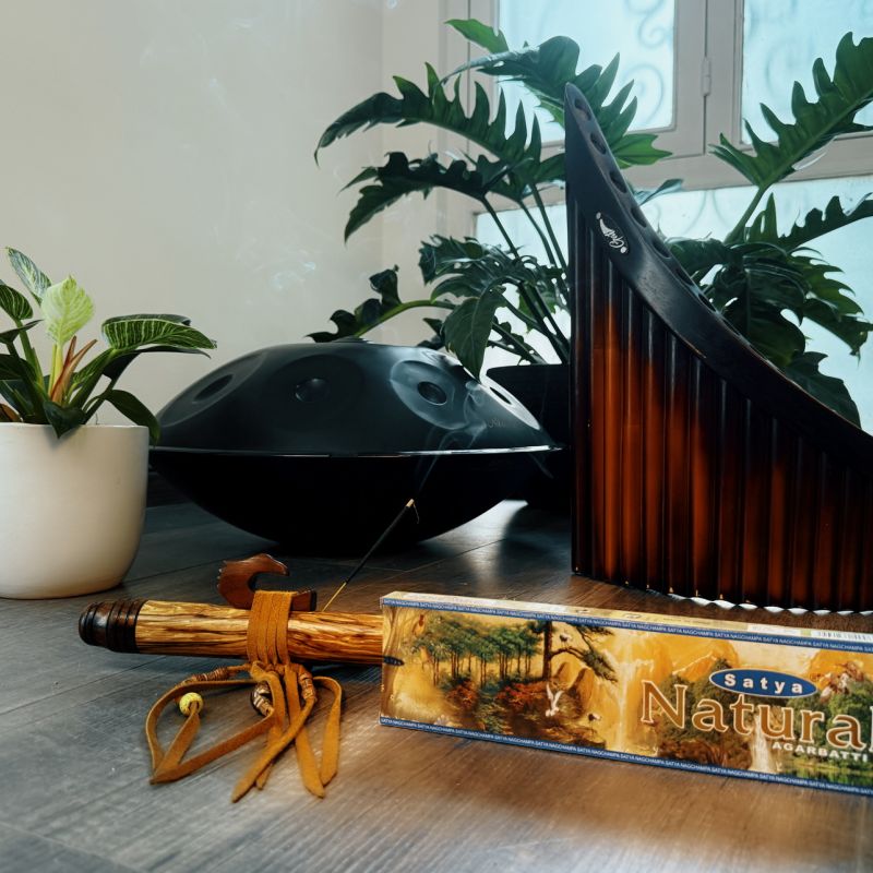 عود نچرال ساتیا: رایحهای طبیعی برای آرامش و پاکیزگی